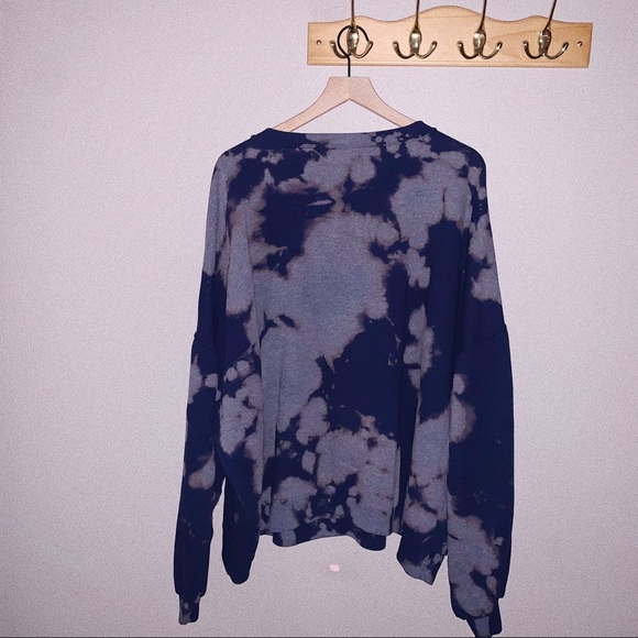 Renewal Oversized Snowman Jerzees Crewneck - Picture 3 of 3